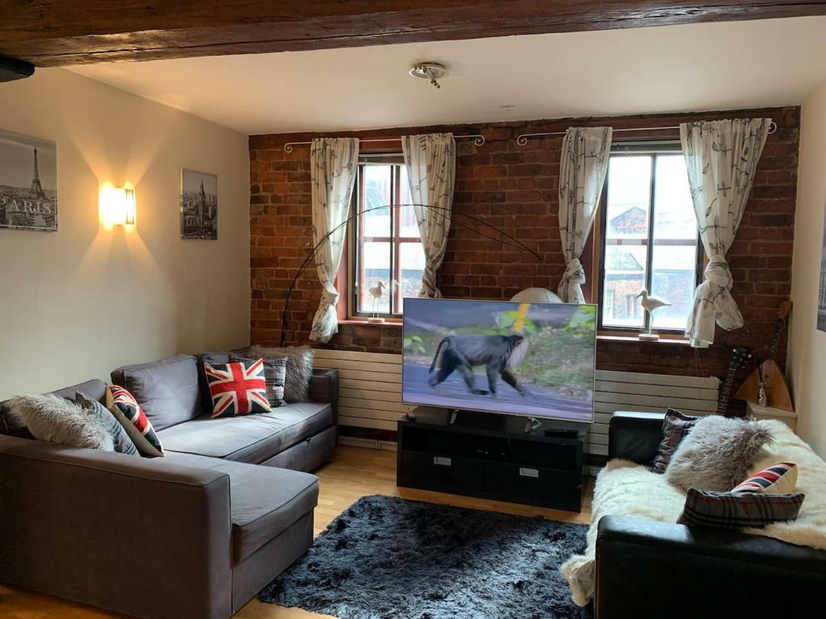 2 Bed Duplex Penthouse Apartment By Mathew Street Sleeps 6 Liverpool Buitenkant foto